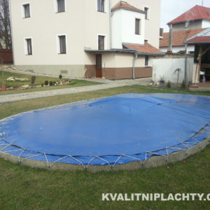Kvalitniplachty.cz - Vysokopevnostní zakrývací plachty na bazén